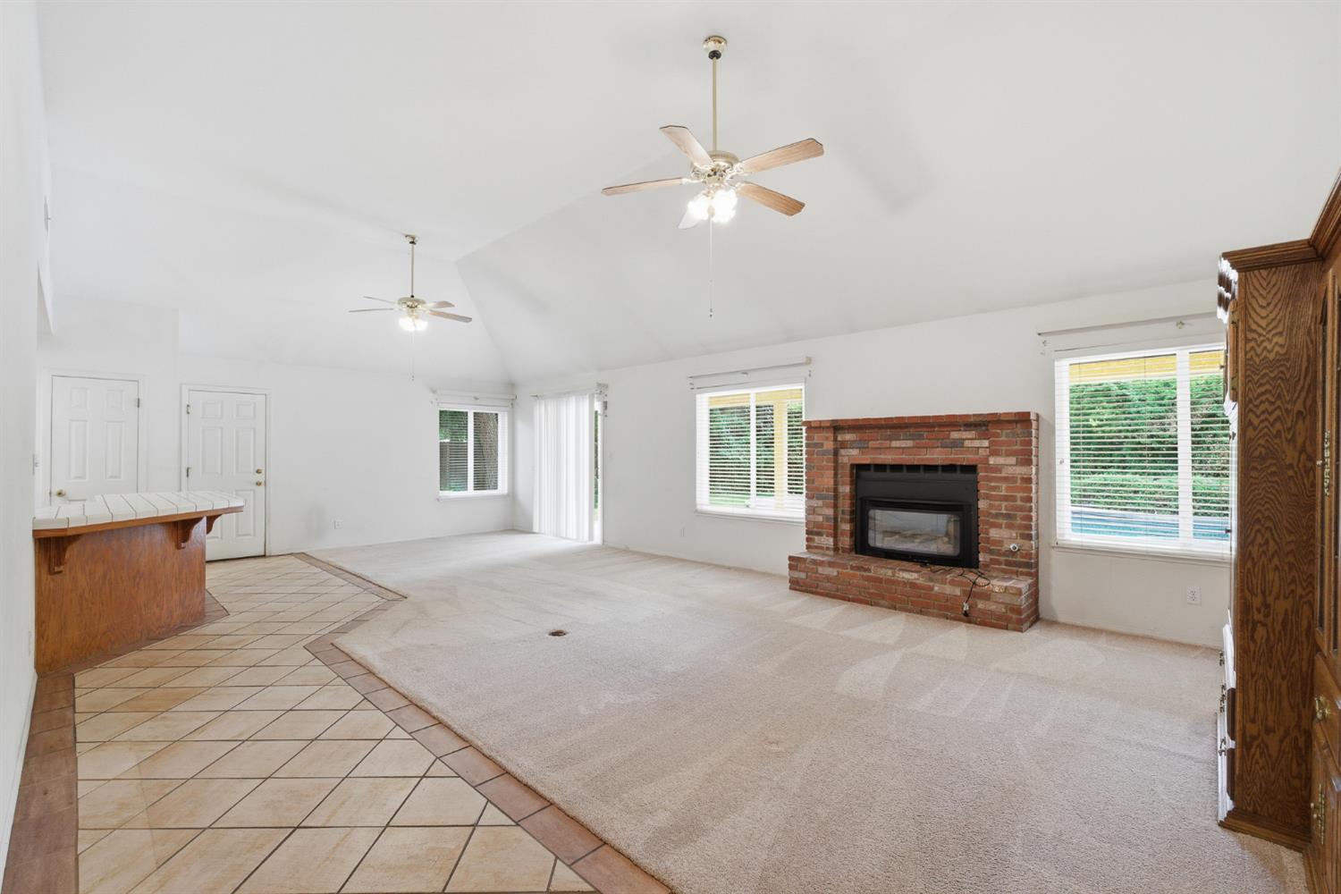 1710 S Homsy Ave, Fresno, CA 93727