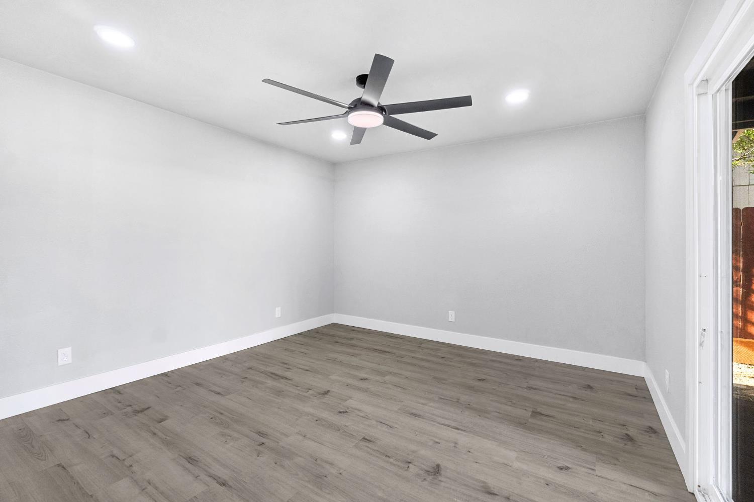 4847 N Delbert Ave, Fresno, CA 93722