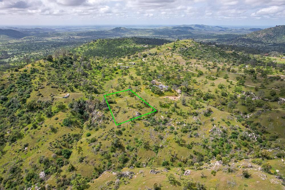 9 Pennyroyal, Prather, CA 93651