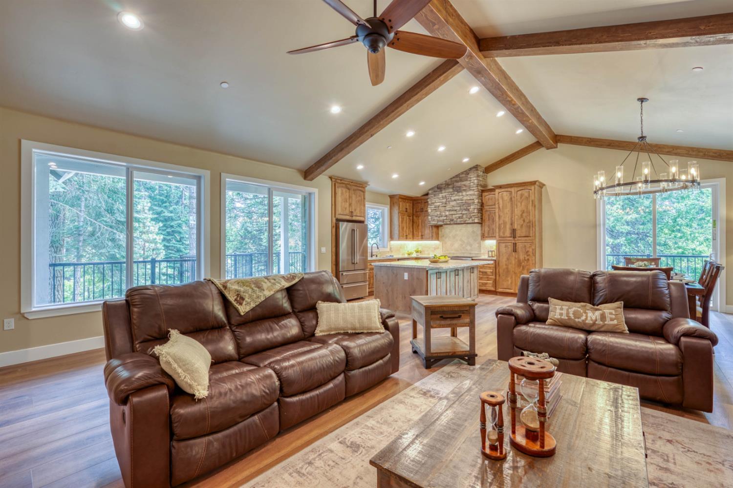 39484 Crest Point Ln, Shaver Lake, CA 93664