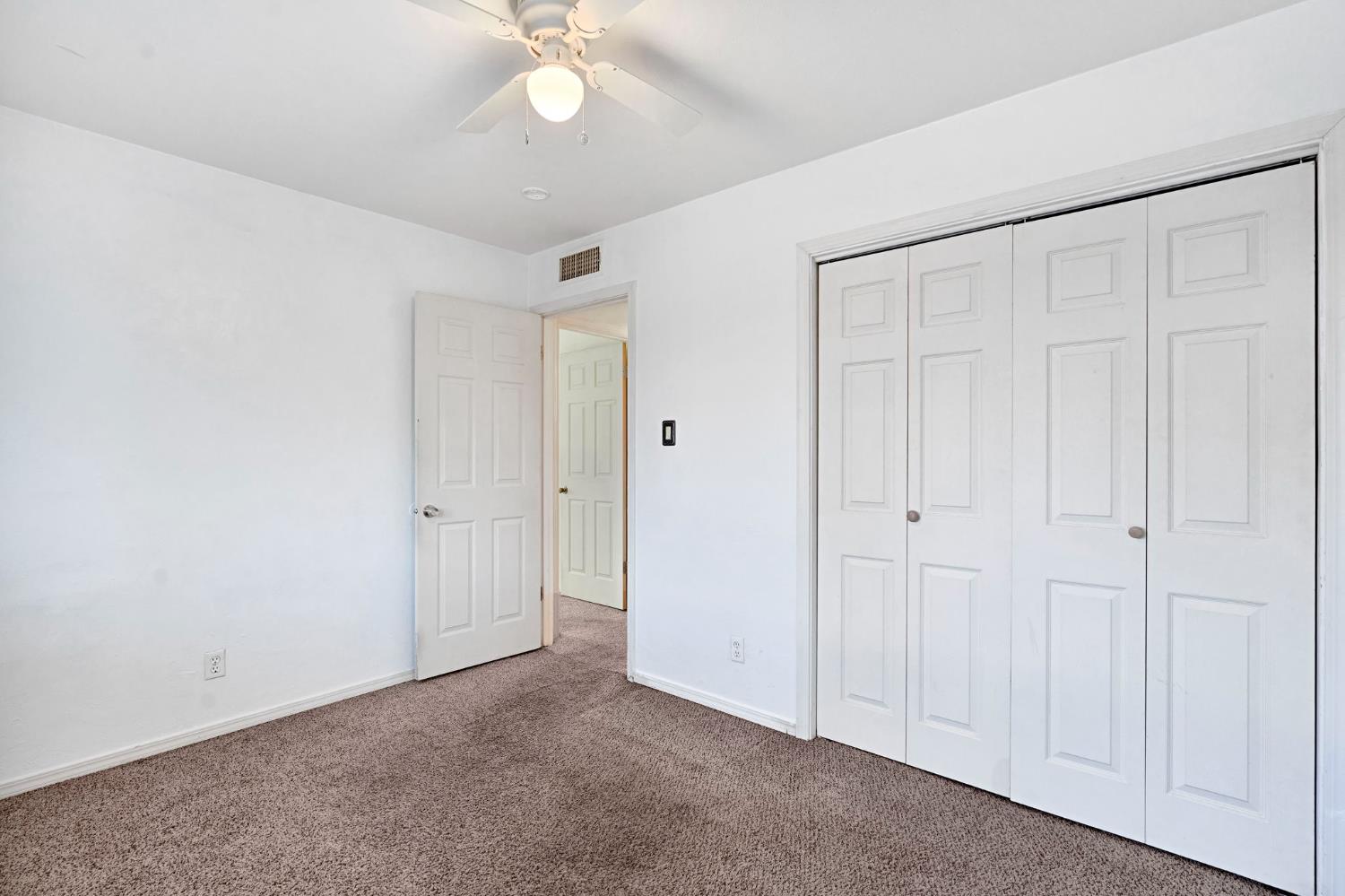 4656 N 5th St, Fresno, CA 93726