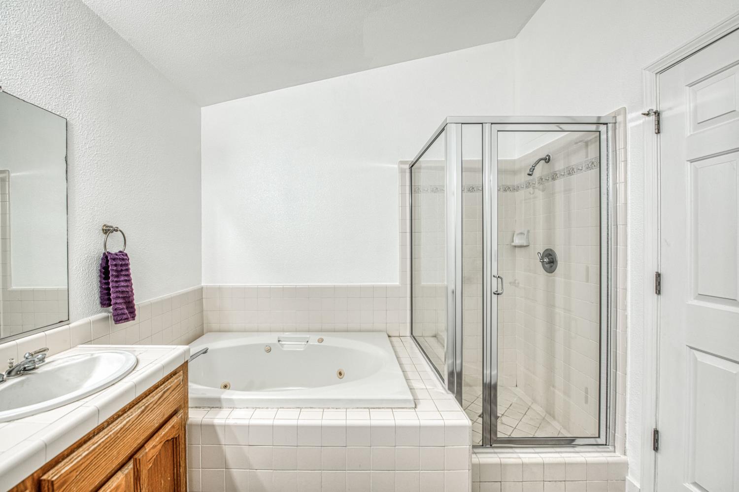 802 N Stanford Ave, Clovis, CA 93611