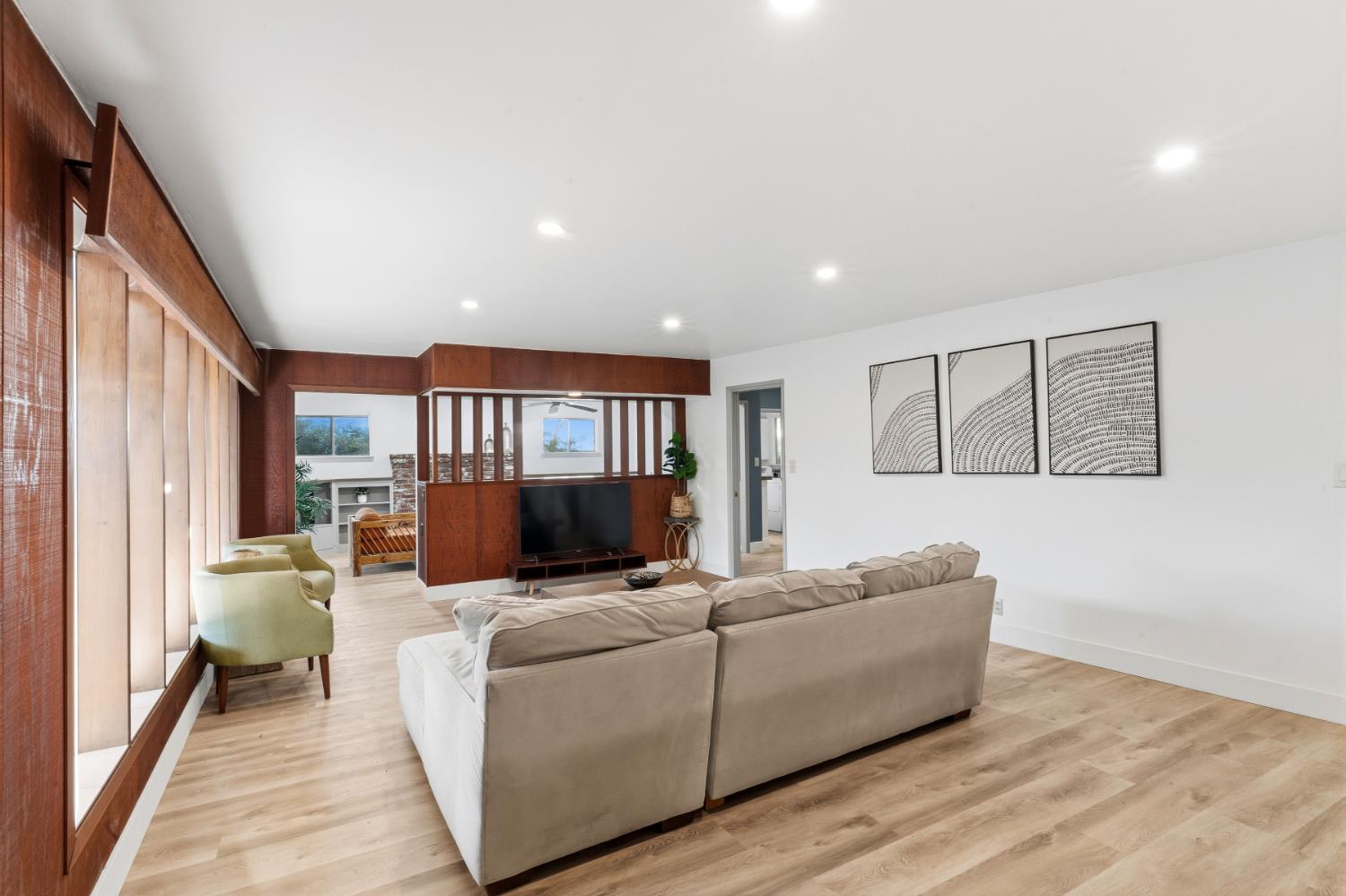 436 W Twain Ave, Fresno, CA 93704