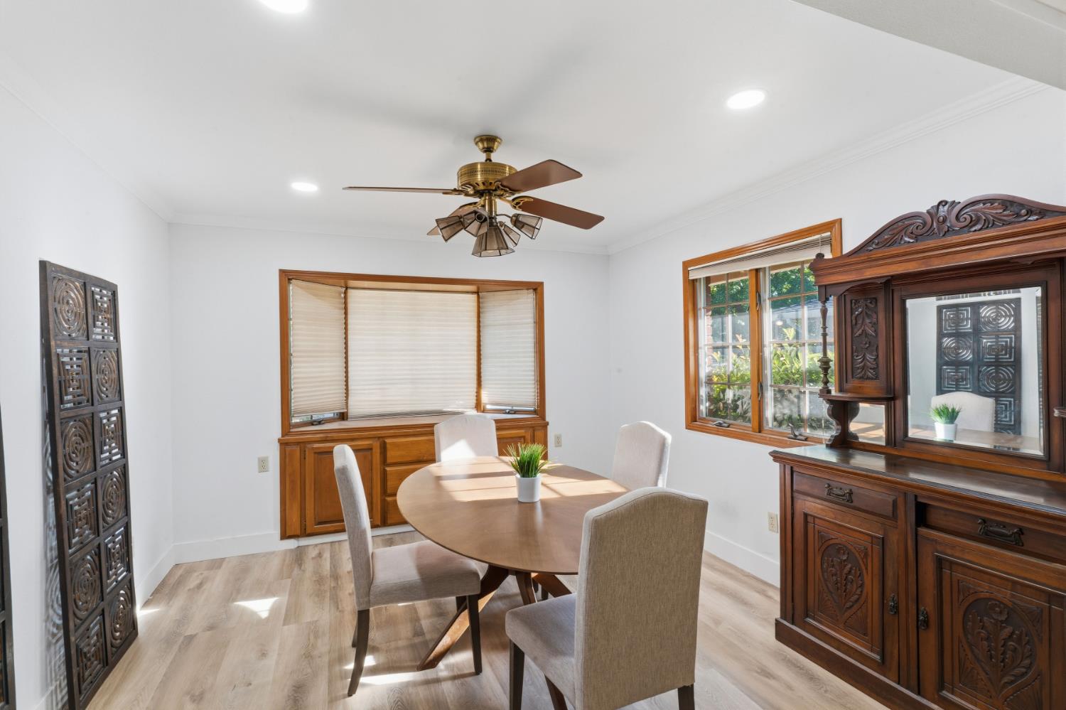 436 W Twain Ave, Fresno, CA 93704