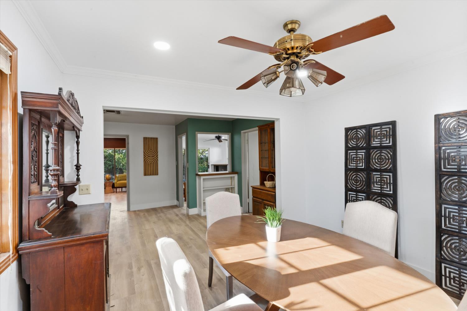 436 W Twain Ave, Fresno, CA 93704