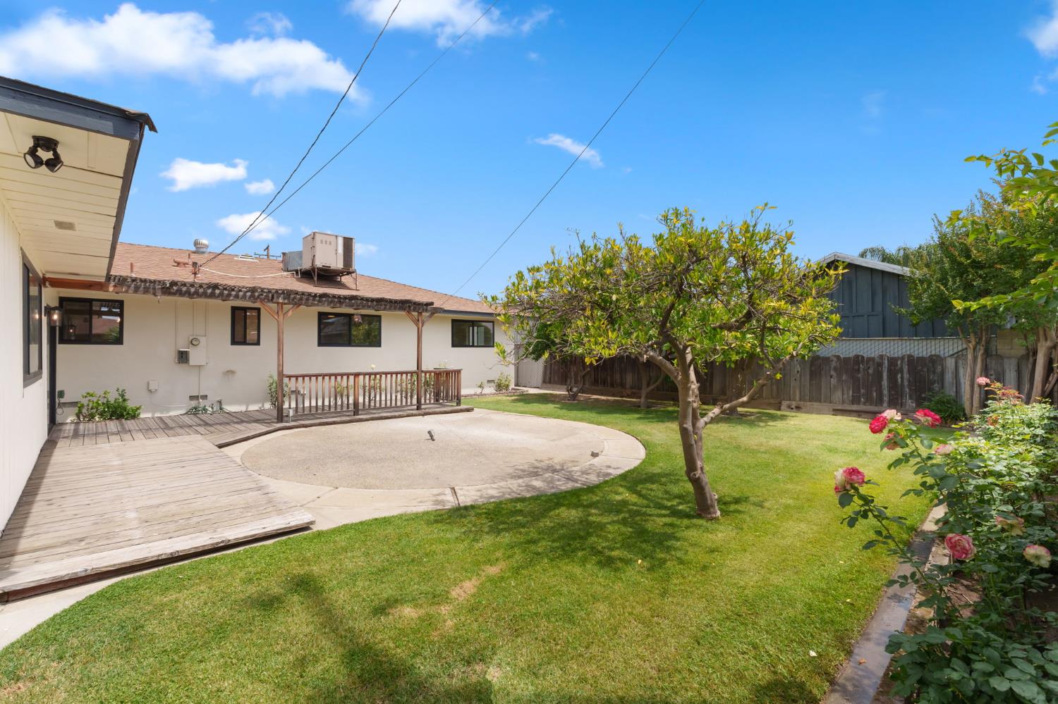 2720 E Pico Ave, Fresno, CA 93726