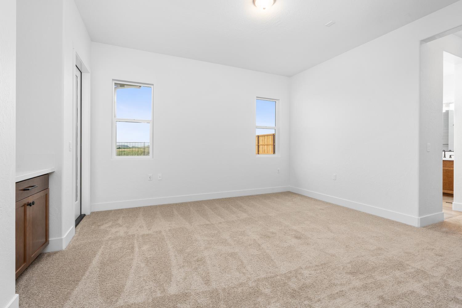 8198 Iron Creek Dr, Friant, CA 93626