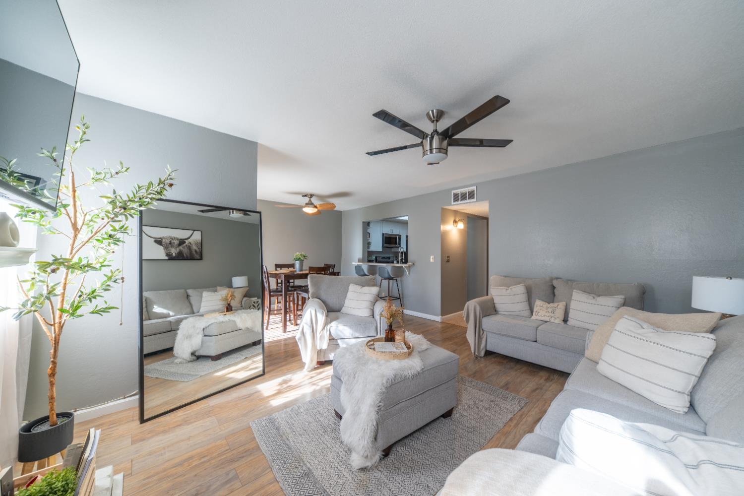 4975 E Butler Ave #116, Fresno, CA 93727