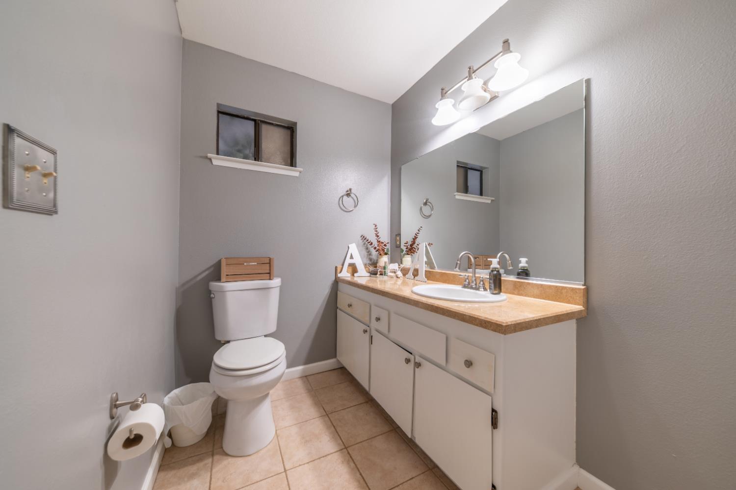 4975 E Butler Ave #116, Fresno, CA 93727