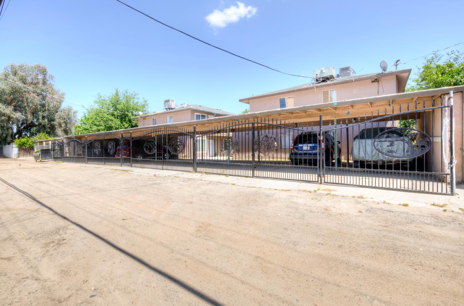 435 N Valeria St, Fresno, CA 93701