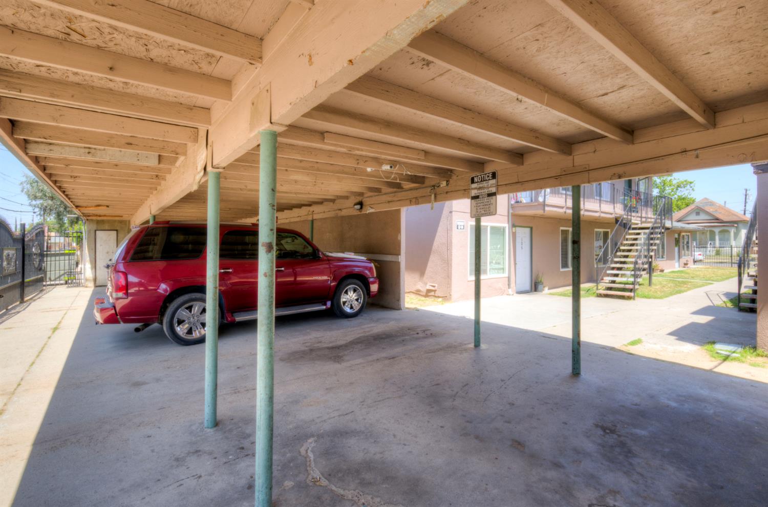 435 N Valeria St, Fresno, CA 93701