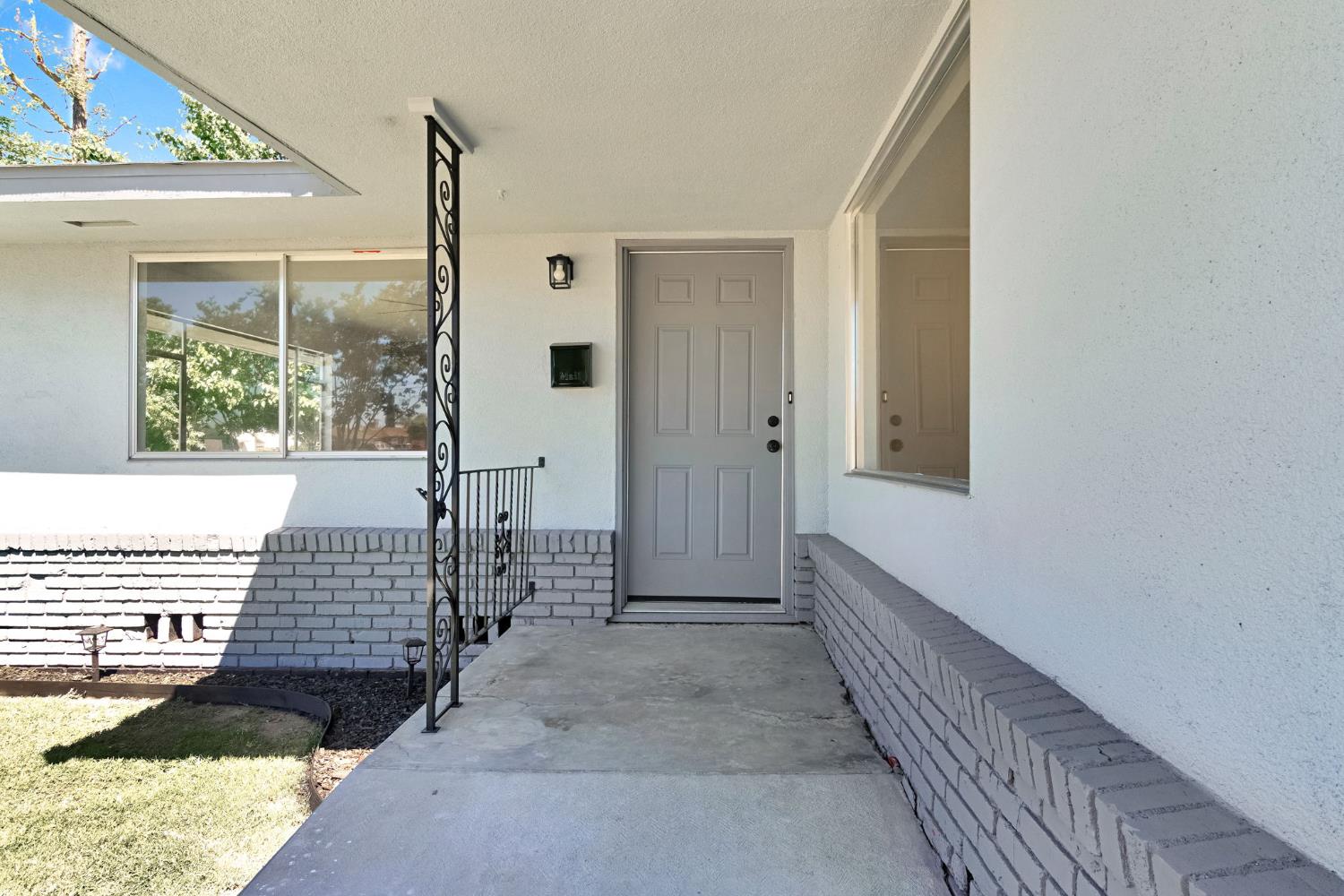 1463 P St, Firebaugh, CA 93622