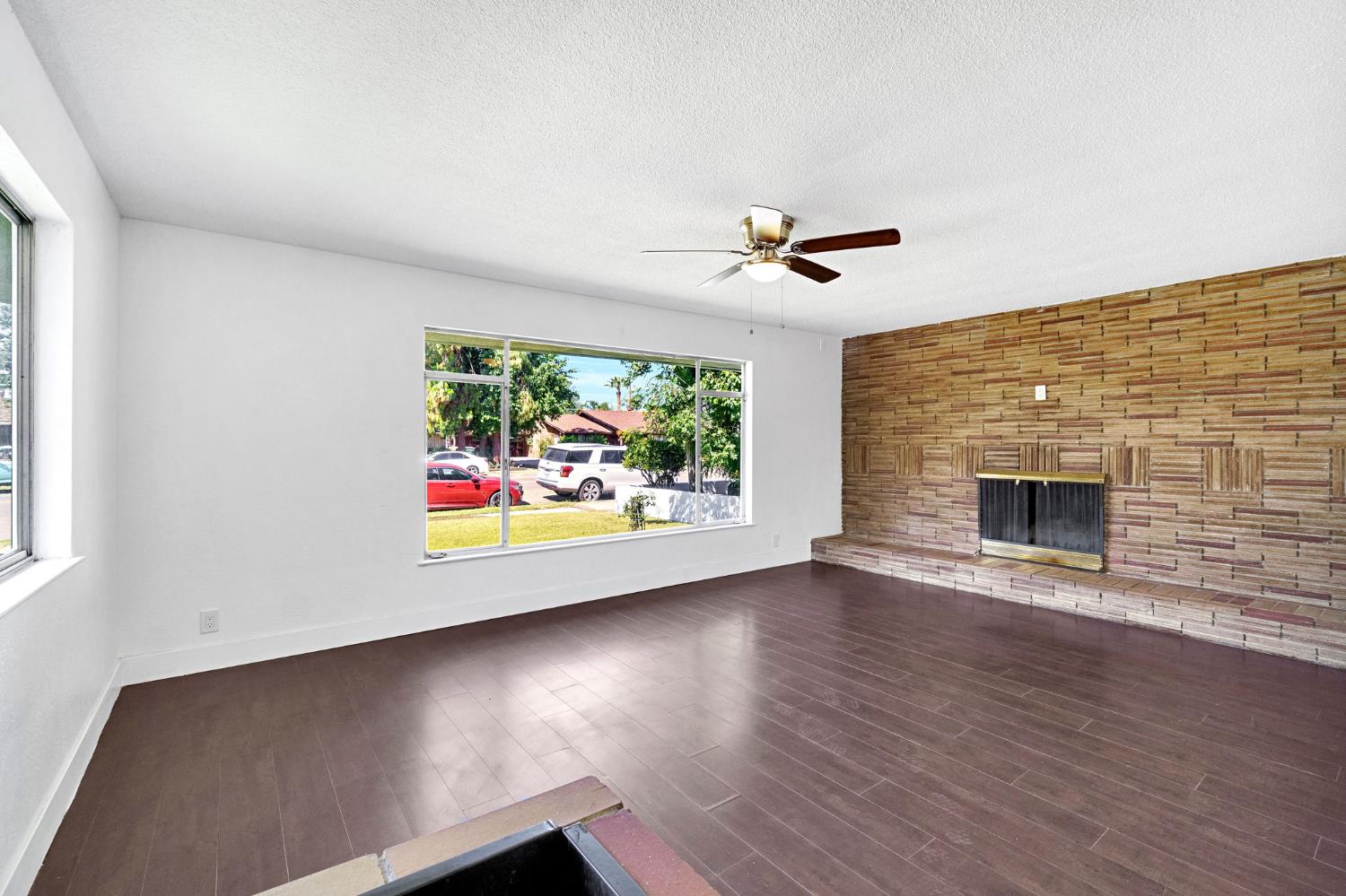1463 P St, Firebaugh, CA 93622