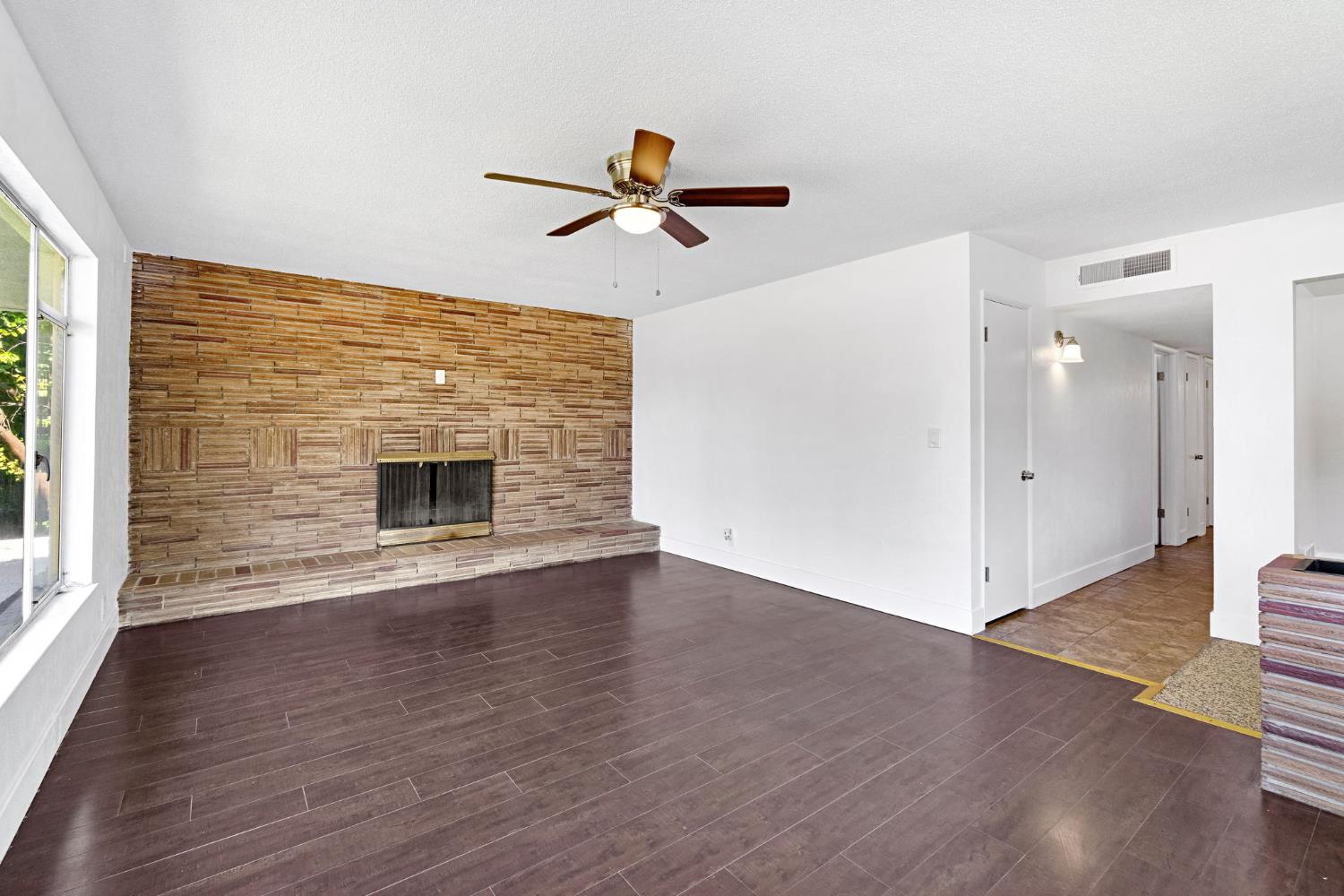 1463 P St, Firebaugh, CA 93622