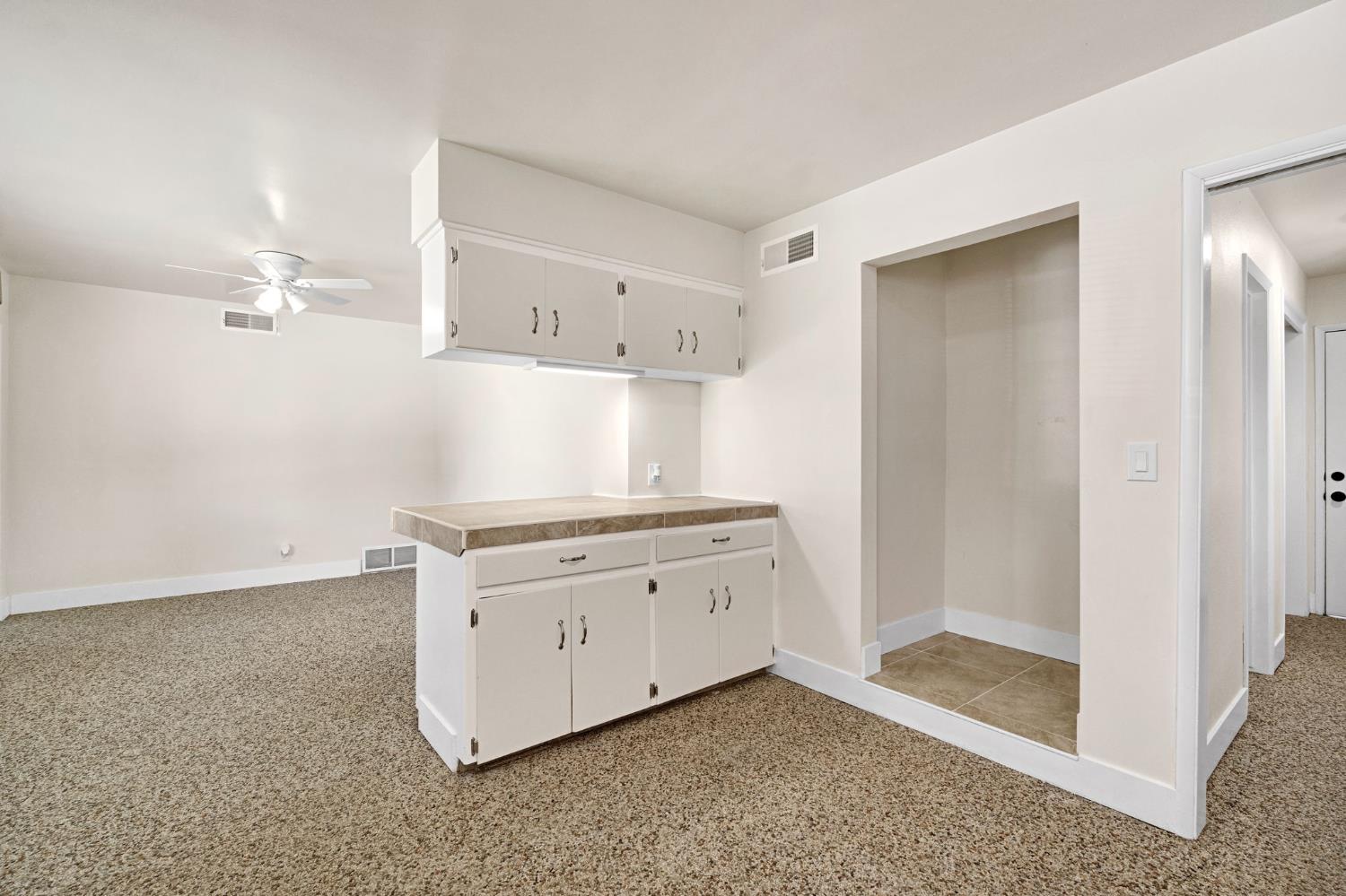 1463 P St, Firebaugh, CA 93622