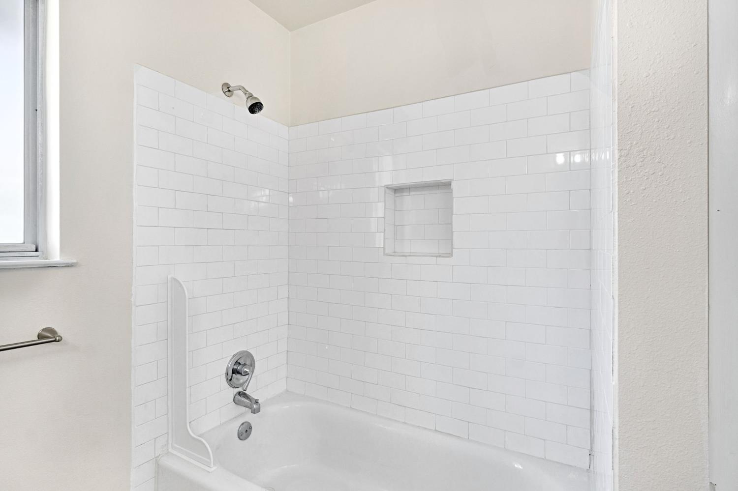 1463 P St, Firebaugh, CA 93622