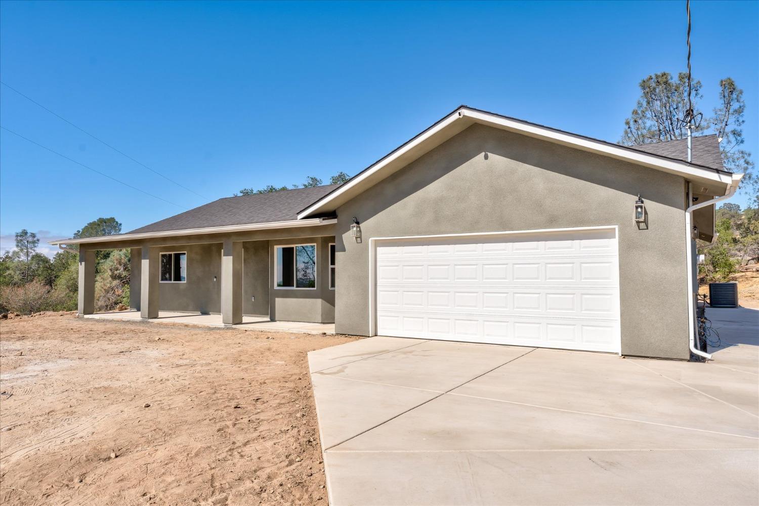 32622 Person Ct, Coarsegold, CA 93614