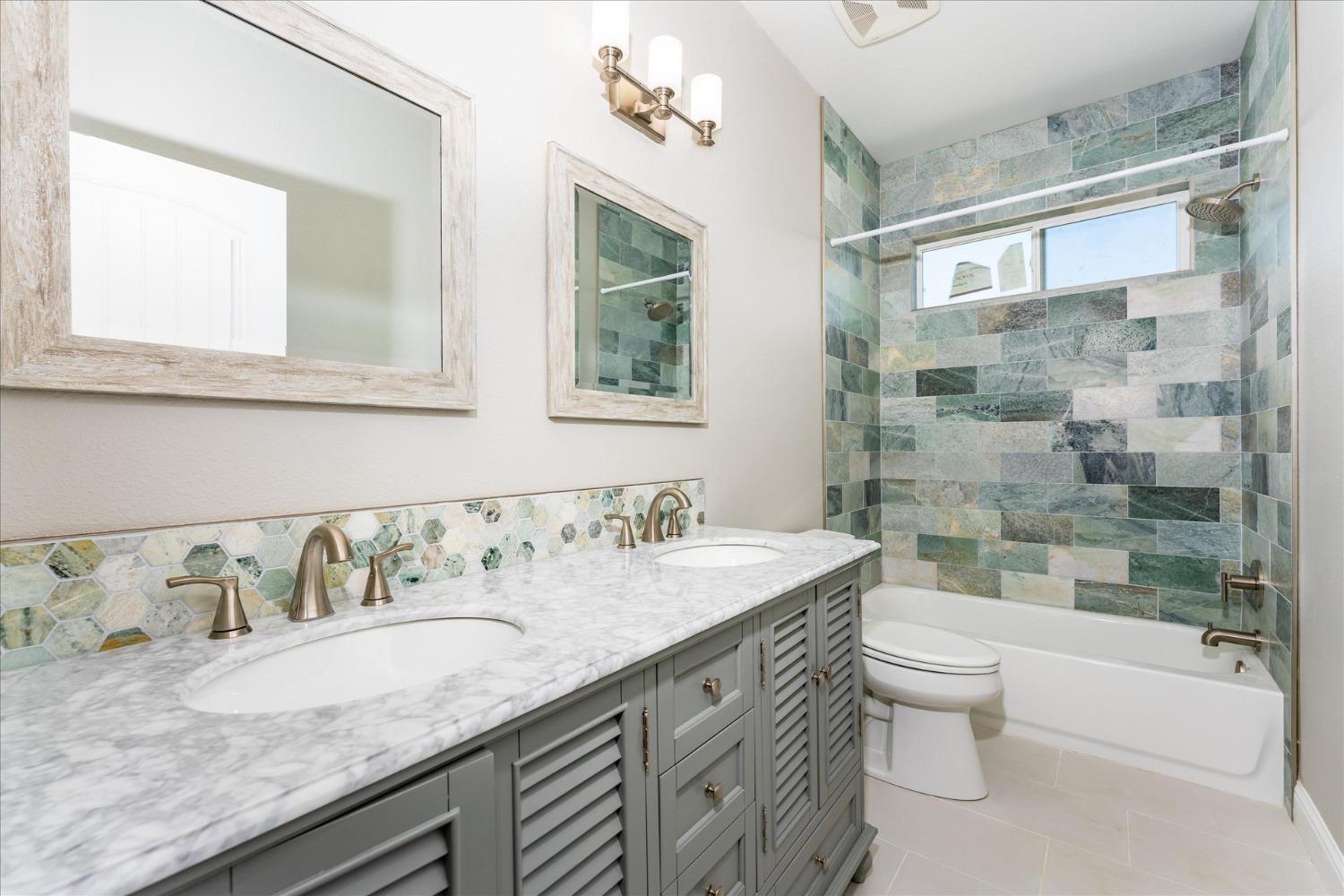 32622 Person Ct, Coarsegold, CA 93614