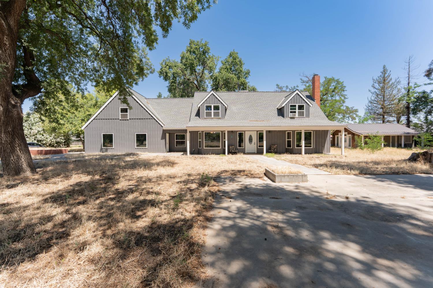 1150 E Hanford Armona Rd, Lemoore, CA 93245