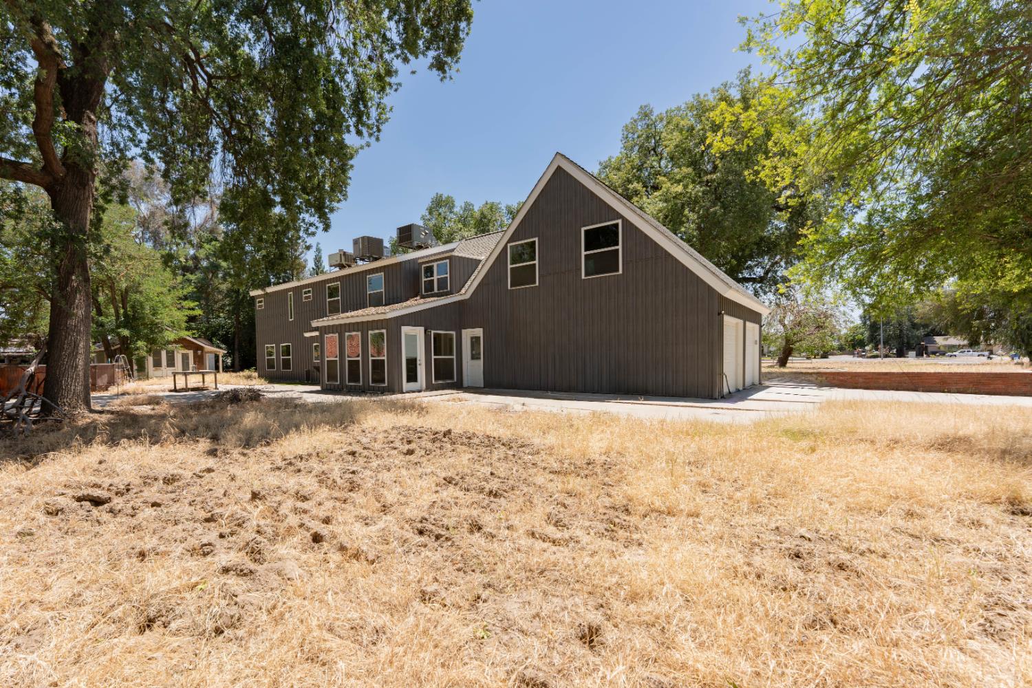 1150 E Hanford Armona Rd, Lemoore, CA 93245