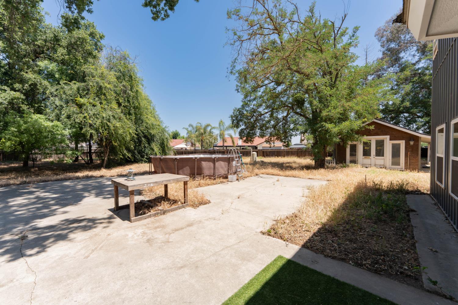 1150 E Hanford Armona Rd, Lemoore, CA 93245