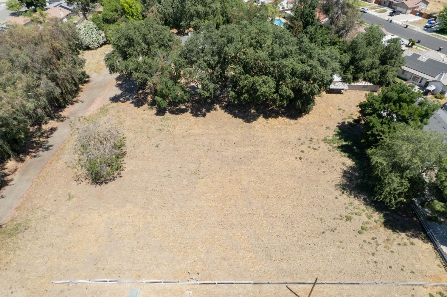 1150 E Hanford Armona Rd, Lemoore, CA 93245