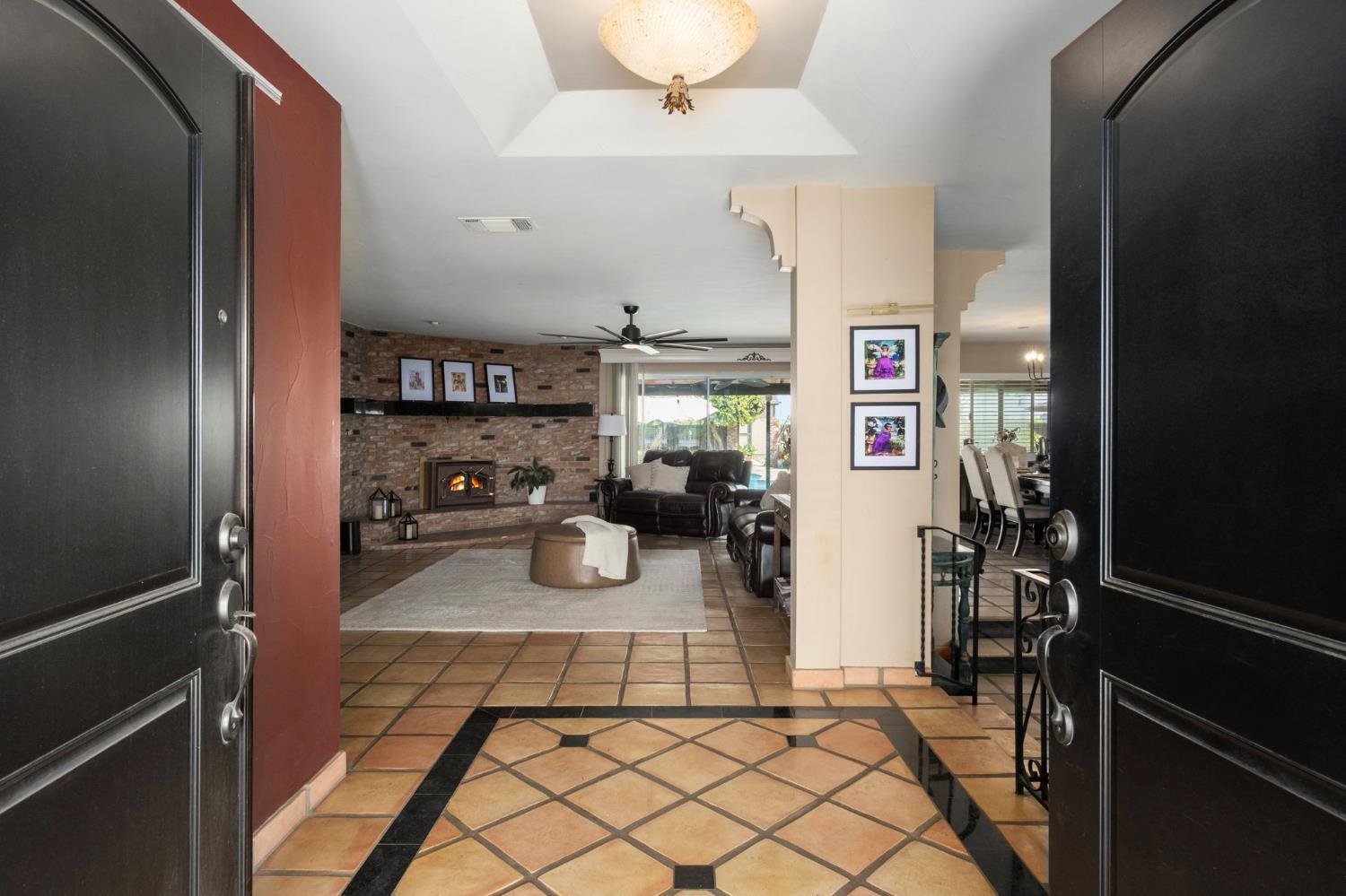 11378 E Dinuba, Selma, CA 93662