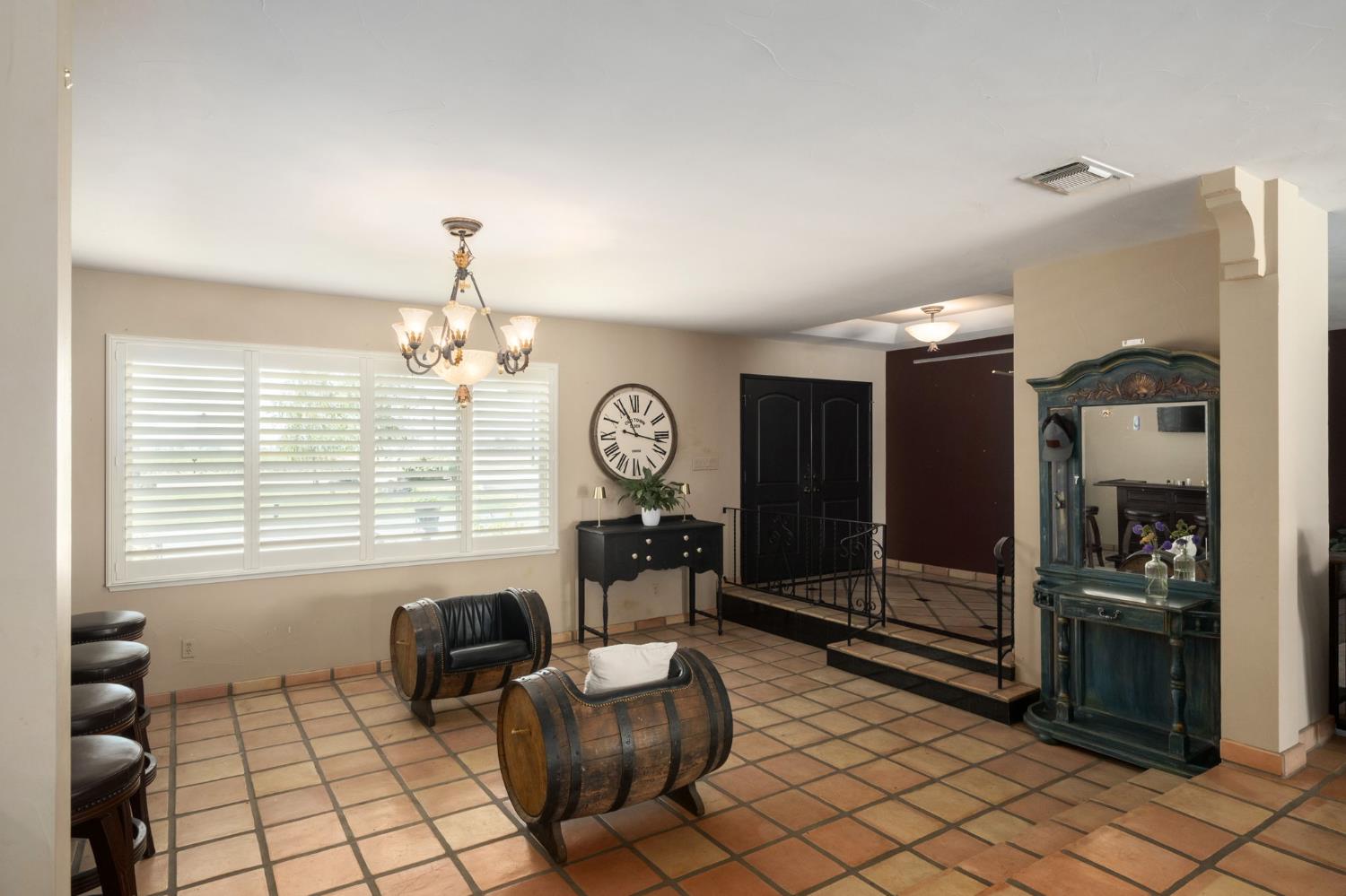 11378 E Dinuba, Selma, CA 93662