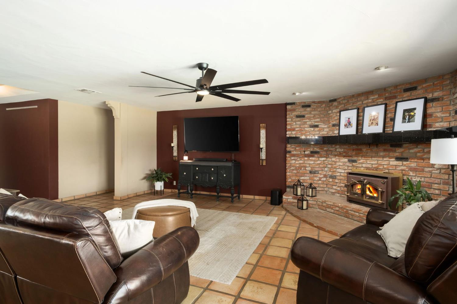 11378 E Dinuba, Selma, CA 93662