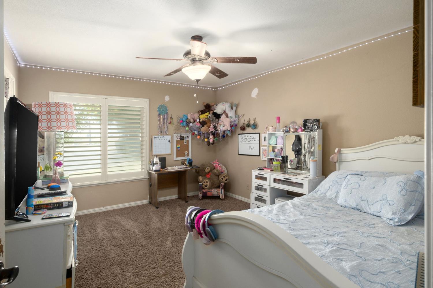 11378 E Dinuba, Selma, CA 93662
