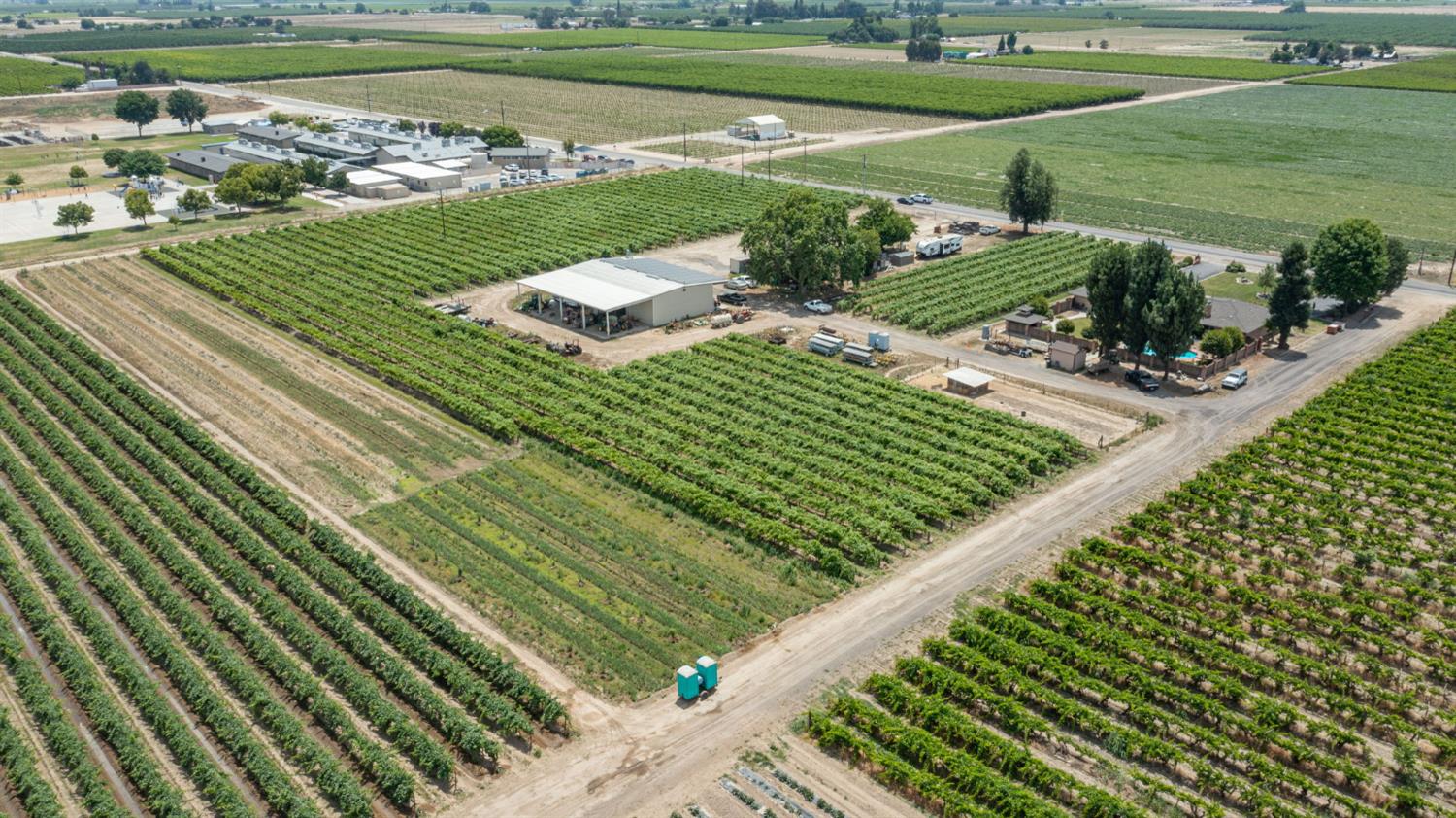 11378 E Dinuba, Selma, CA 93662