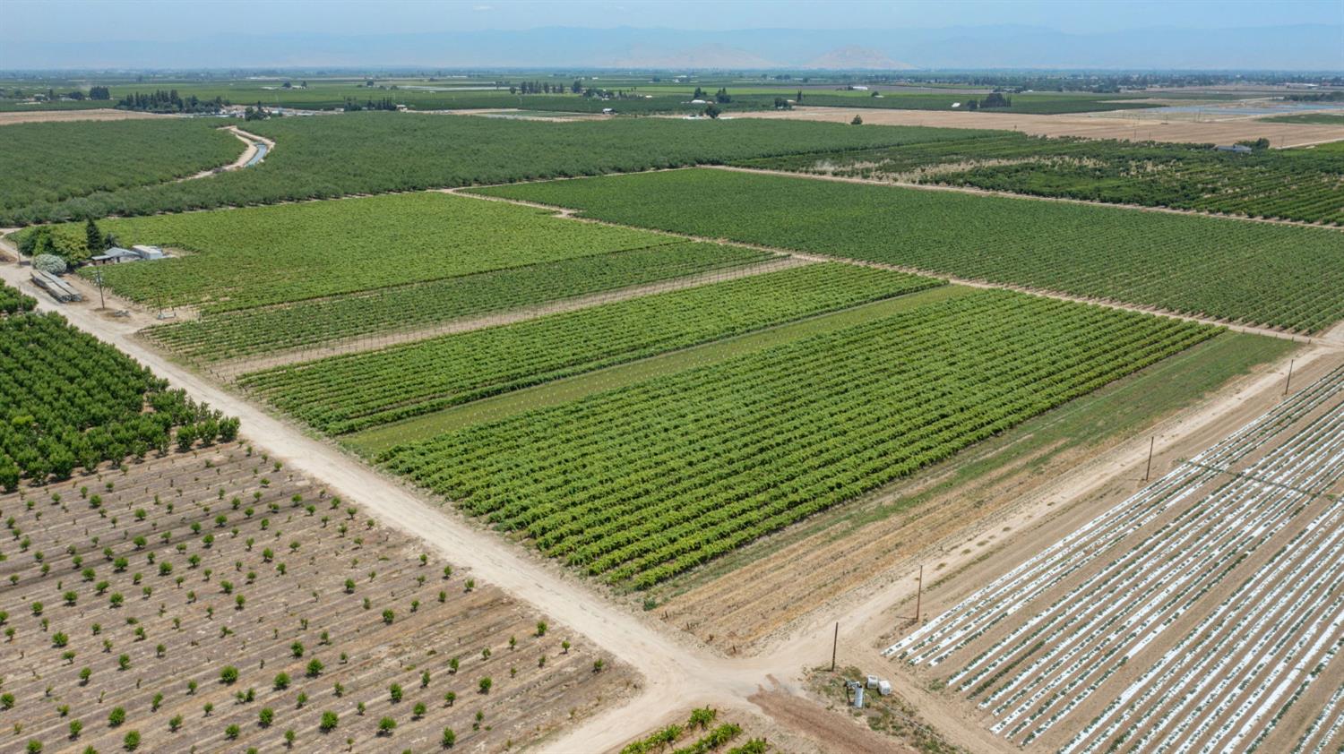 11378 E Dinuba, Selma, CA 93662