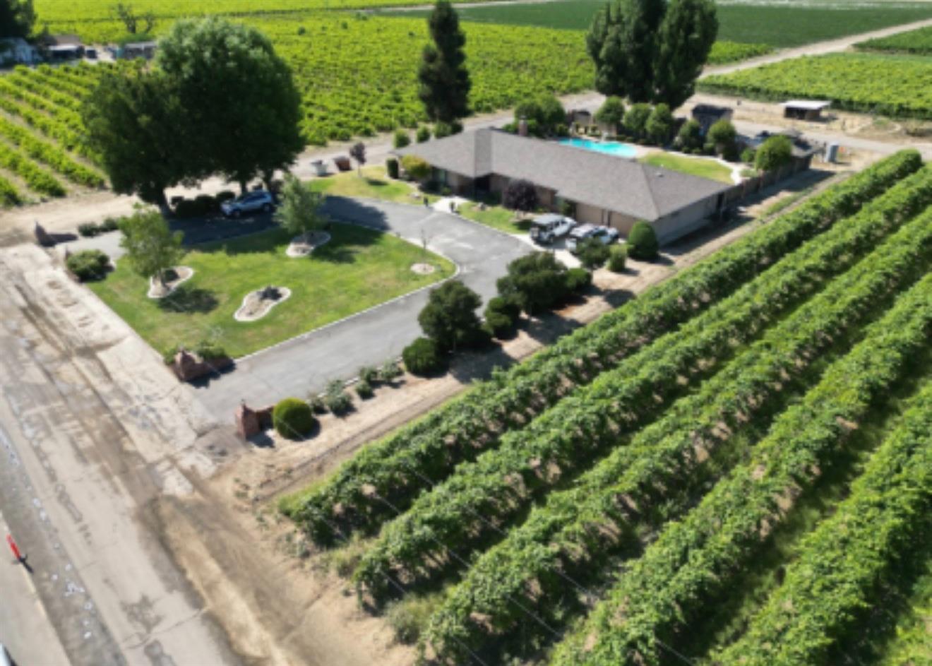 11378 E Dinuba, Selma, CA 93662