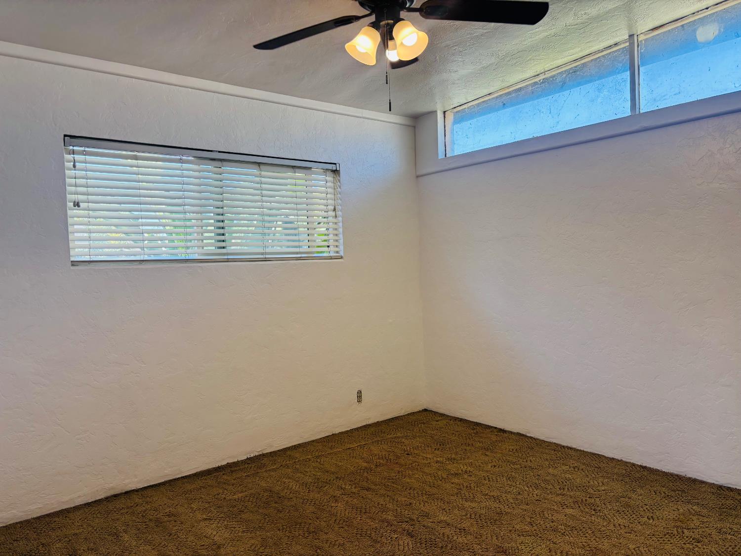1153 N Pecan Ave, Reedley, CA 93654