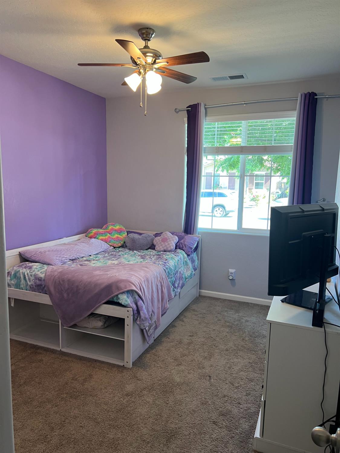3742 Wrenwood Ave, Clovis, CA 93619