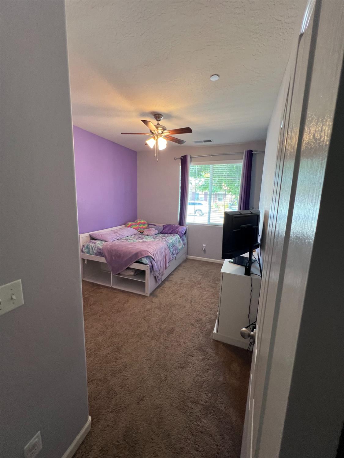 3742 Wrenwood Ave, Clovis, CA 93619
