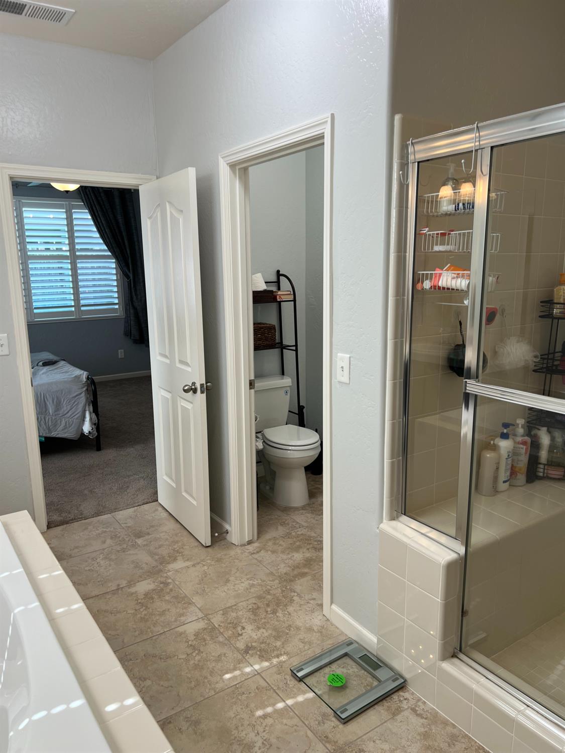 3742 Wrenwood Ave, Clovis, CA 93619