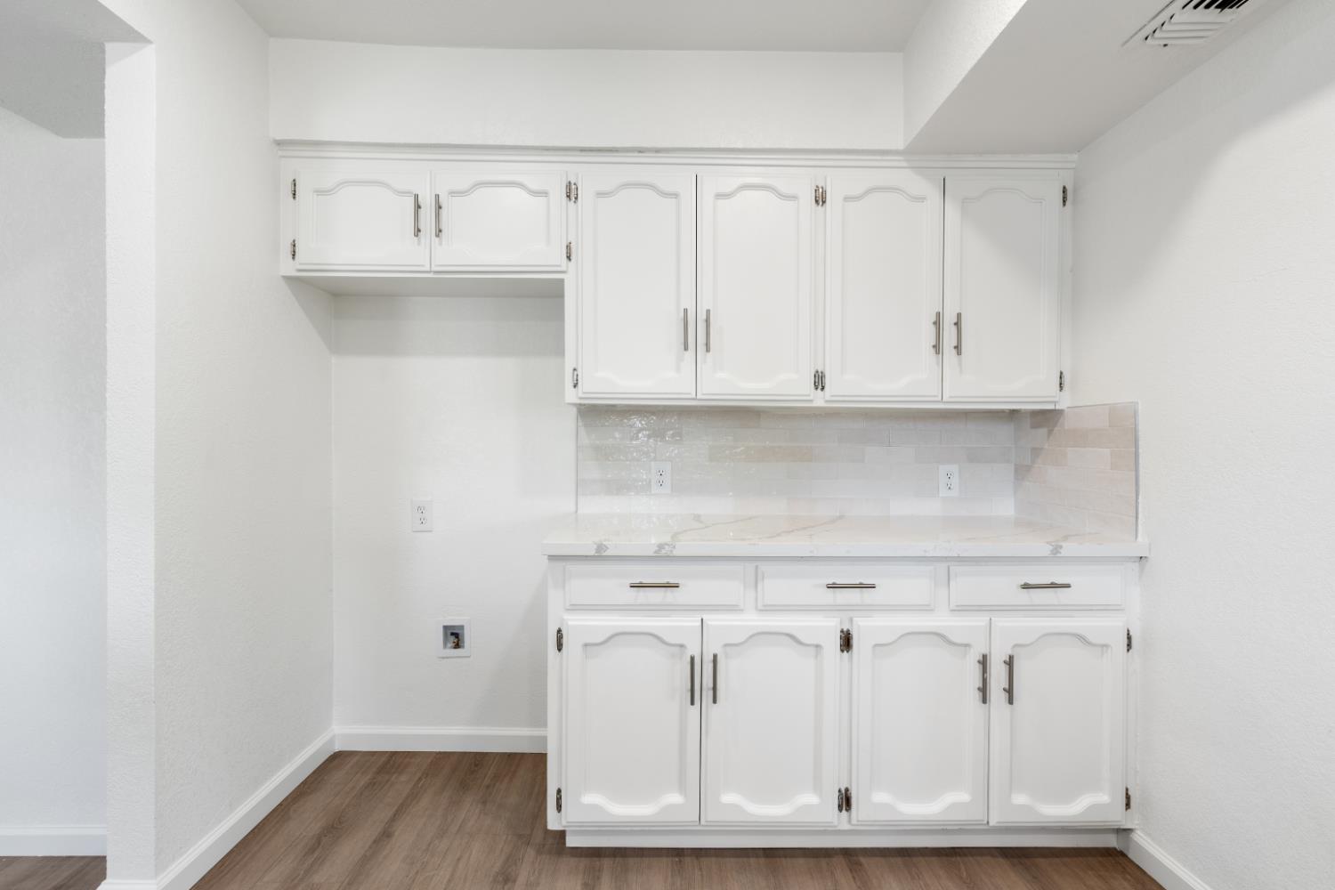 1105 Hoag Ave, Sanger, CA 93657