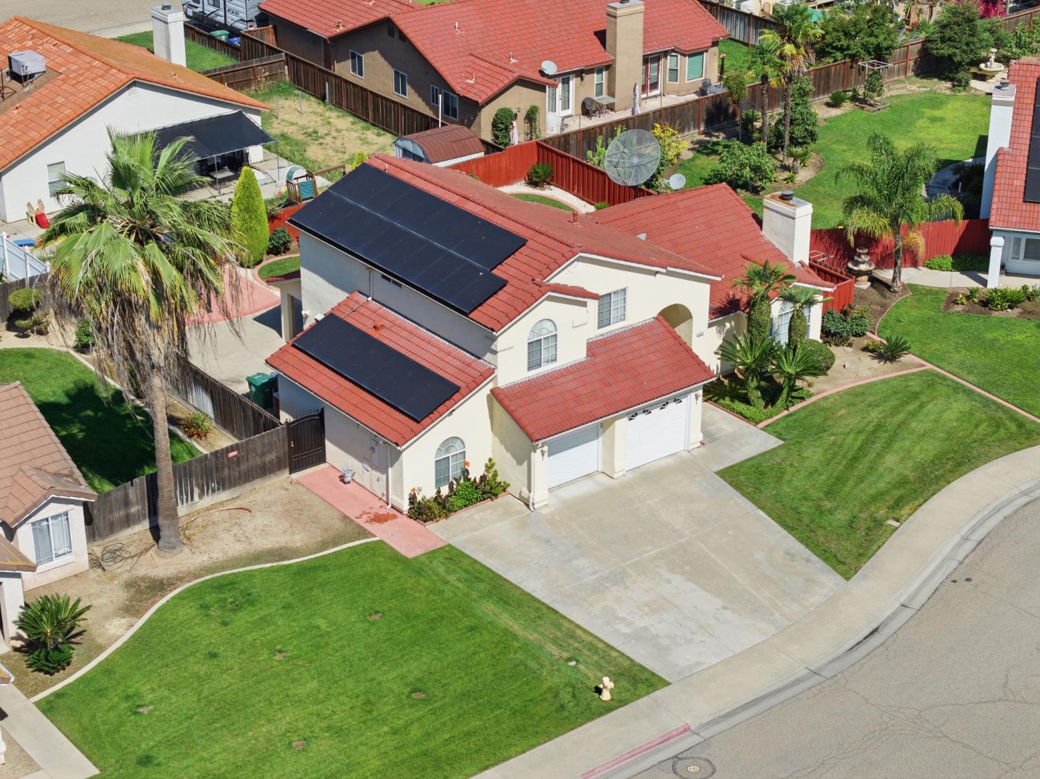 3055 Love St, Selma, CA 93662
