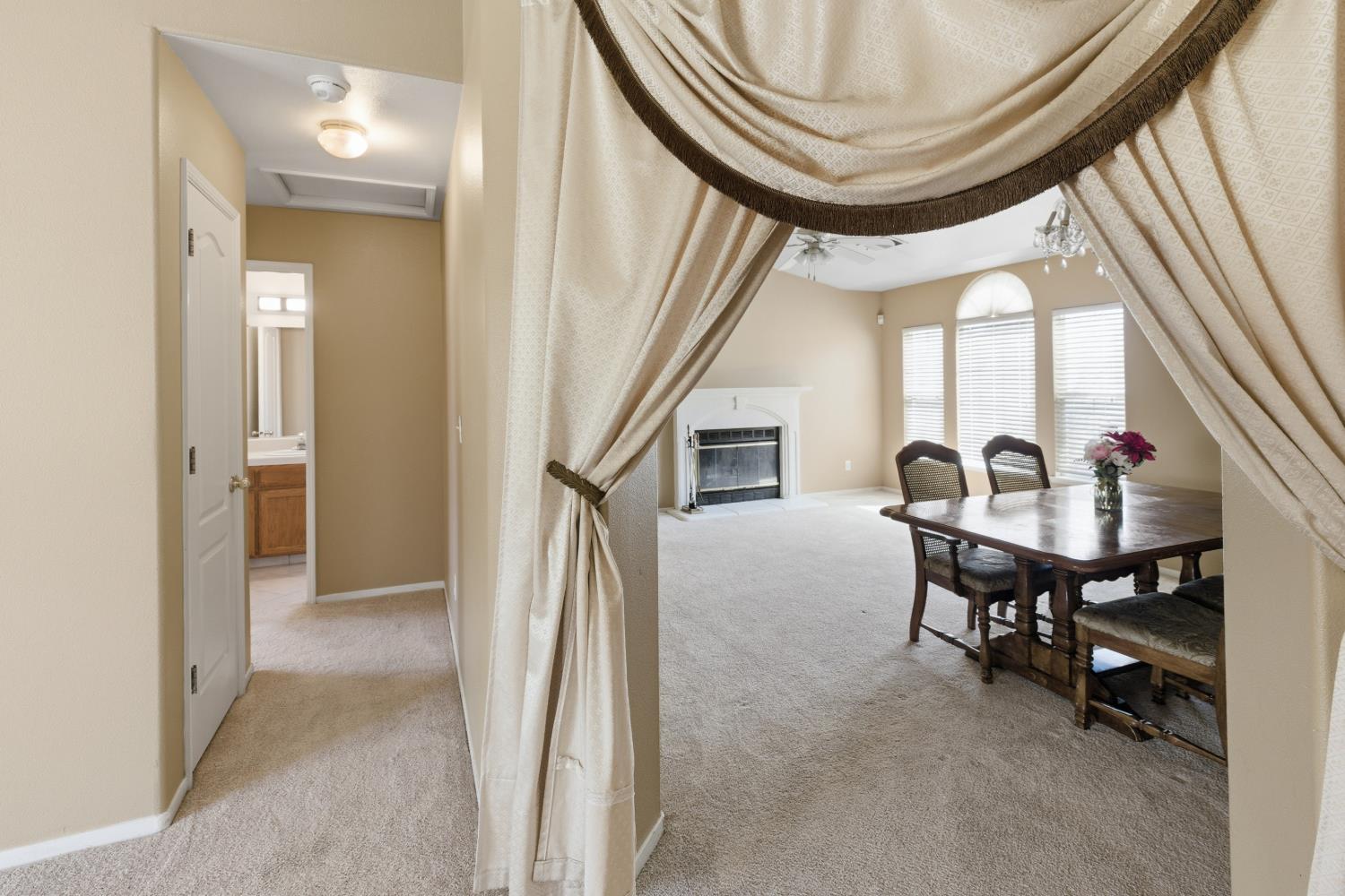 3055 Love St, Selma, CA 93662