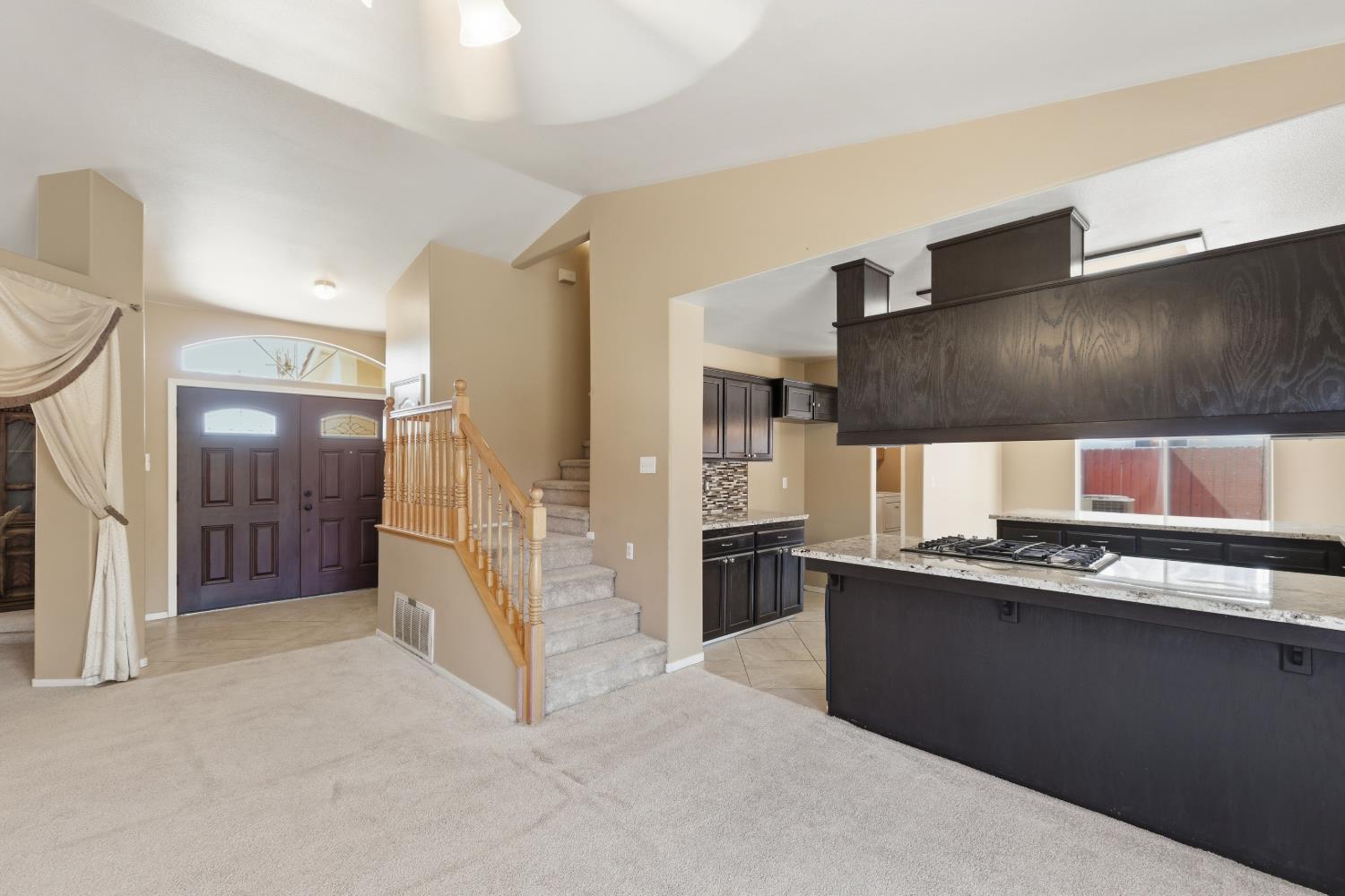 3055 Love St, Selma, CA 93662