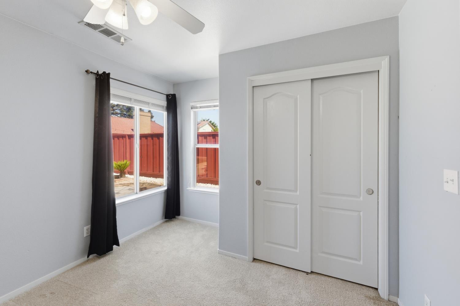 3055 Love St, Selma, CA 93662