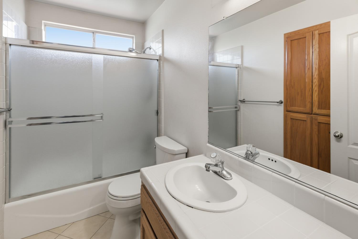 3055 Love St, Selma, CA 93662