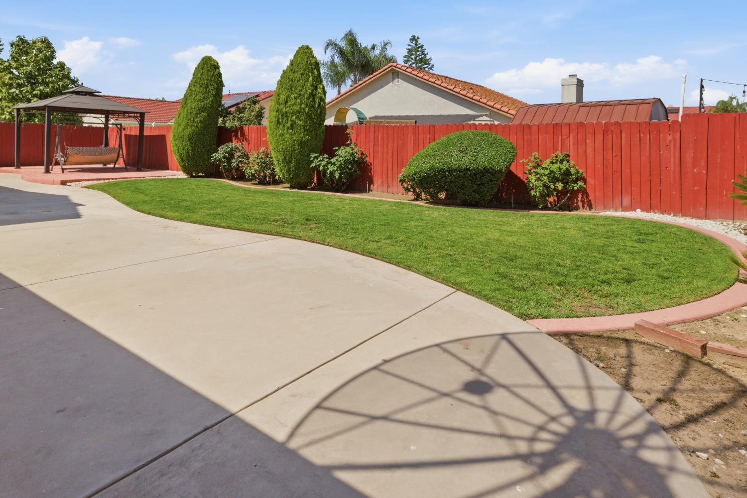 3055 Love St, Selma, CA 93662