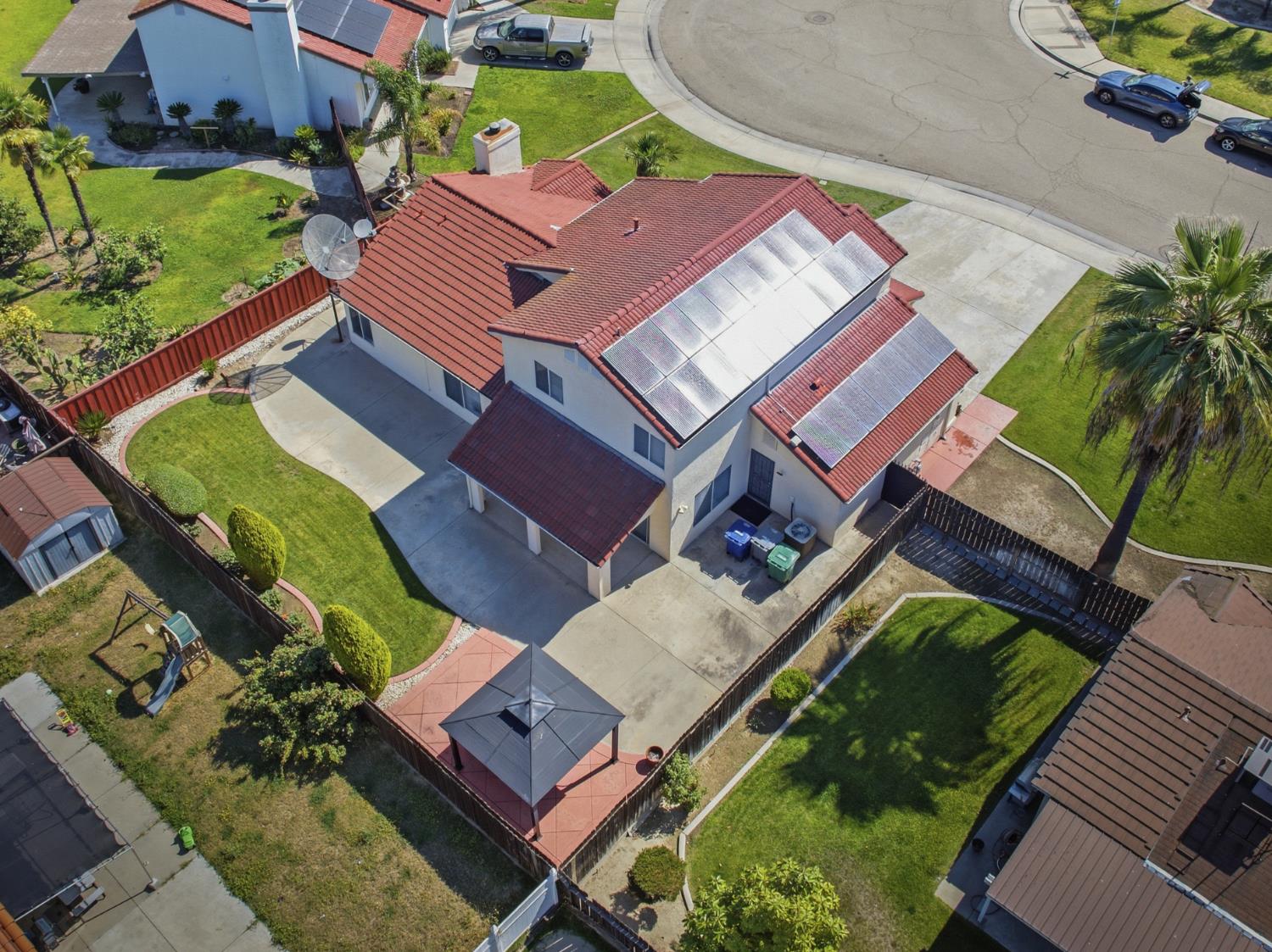 3055 Love St, Selma, CA 93662