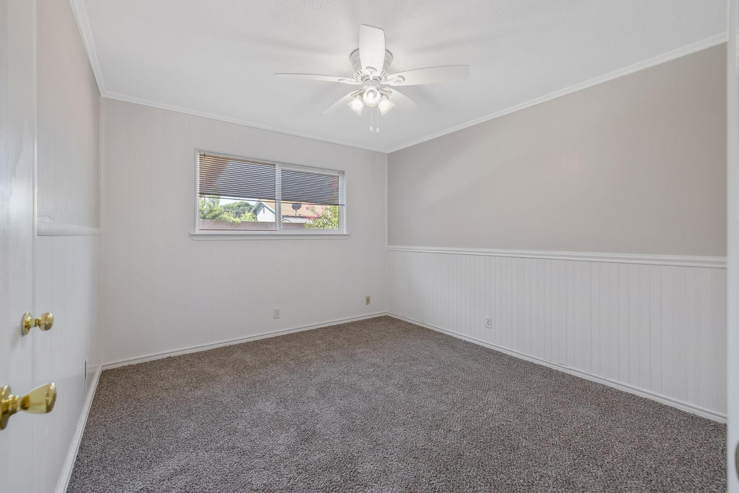 Open Photo
