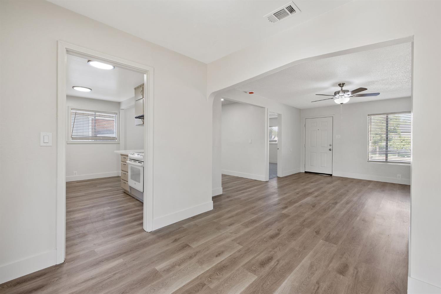 217 N Lincoln St, Coalinga, CA 93210
