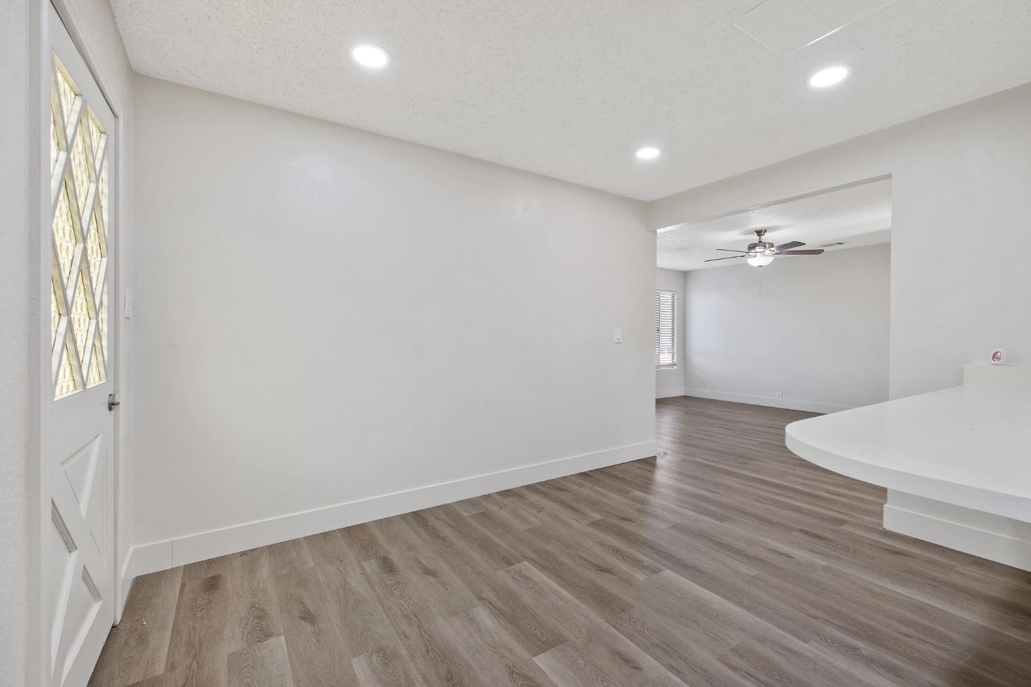 217 N Lincoln St, Coalinga, CA 93210