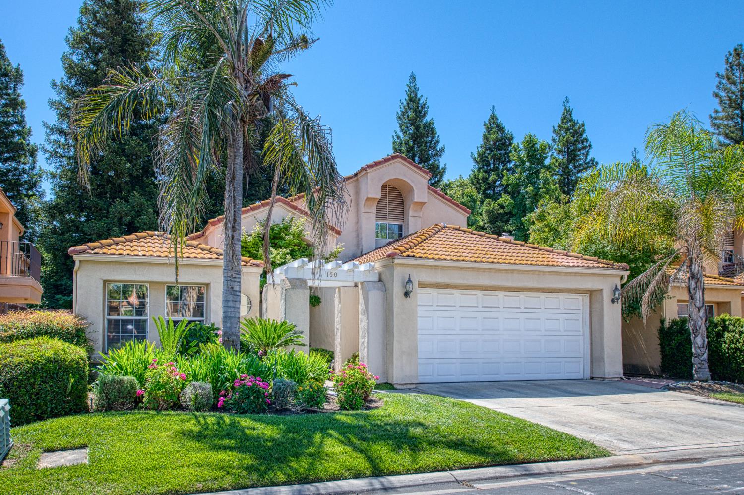 645 E Champlain Dr #150, Fresno, CA 93730