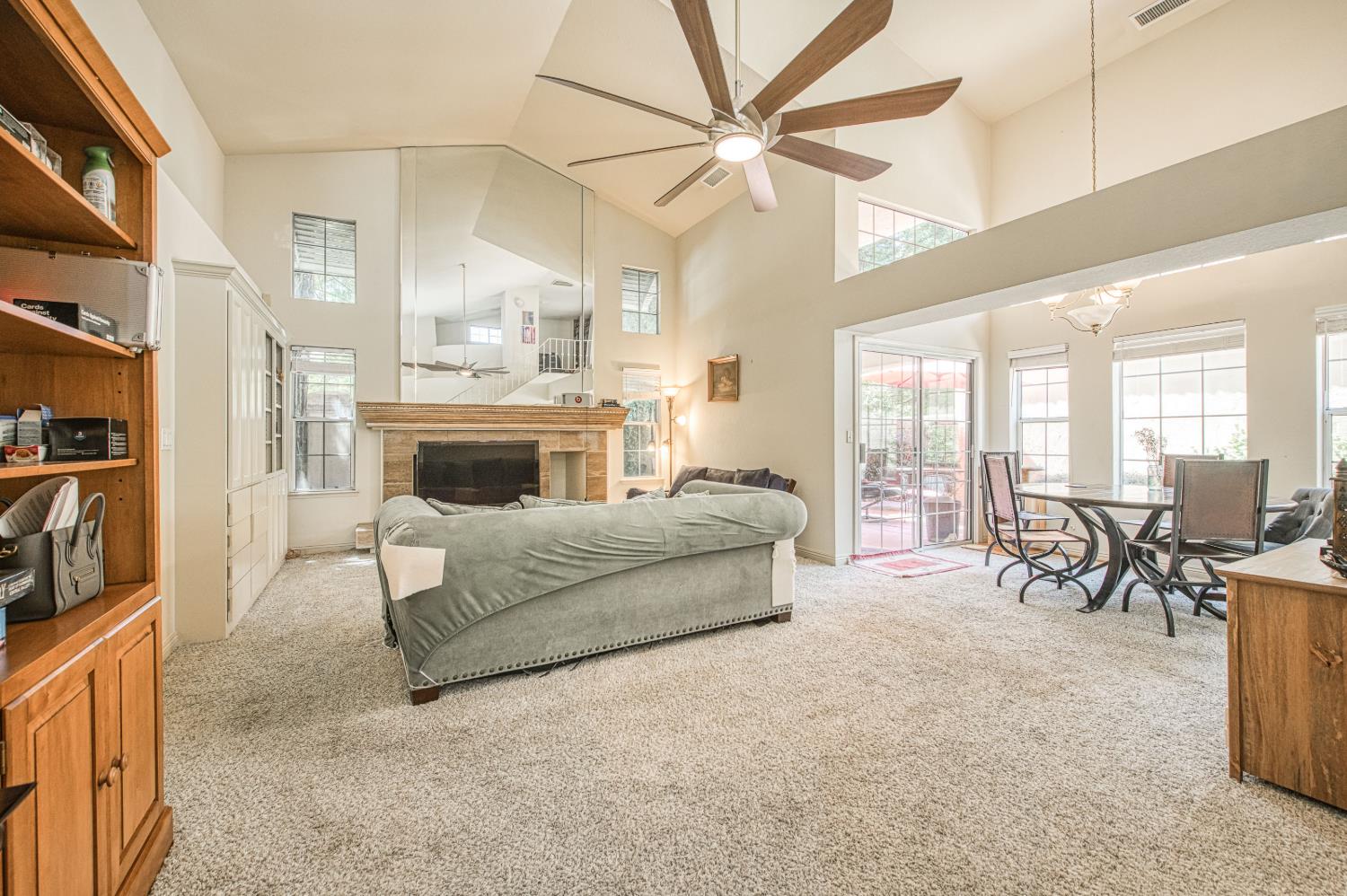645 E Champlain Dr #150, Fresno, CA 93730